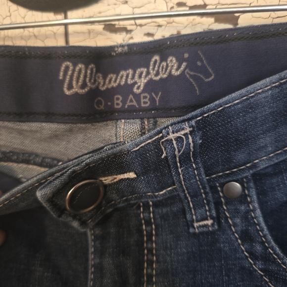 Womens Wrangler Q Baby Bling Pocket Jeans Sz. 7x32 EUC! - Picture 4 of 7